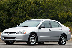 2005 Honda Accord Compact Hybrid Fuel Sedan, 2005 Honda Accord Compact Hybrid Fuel Sedan ,2005,2006,auto show,auto shows,naias,la,los angeles,car buying,car
shopping,new car buying,new car shopping,car buying guide,car shopping
guide,car reviews,new car,msrp